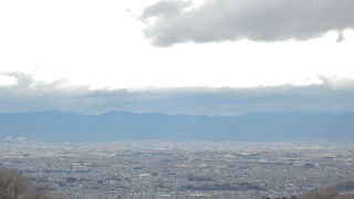 奈良市街が一望できます