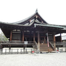 聖徳太子像で有名