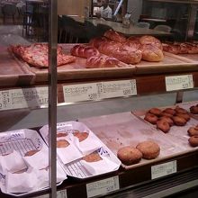 店内の様子です。