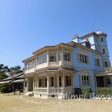 水色の外観がとっても素敵なレトロな洋館 By Mimpibunga 六華苑 旧諸戸清六邸 のクチコミ フォートラベル 水色の外観がとっても素敵なレトロな洋館 By Mimpibunga 六華苑 旧諸戸清六邸 のクチコミ フォートラベル