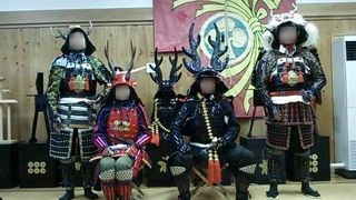 大人のコスプレ？「甲冑試着体験」