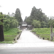 公園入口