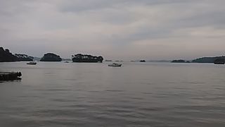(松島湾)松島湾には大小260もの島があり、浦戸諸島と呼ばれています