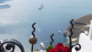 サントリーニ島の中心街