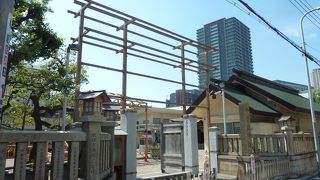 きれいに整備された神社