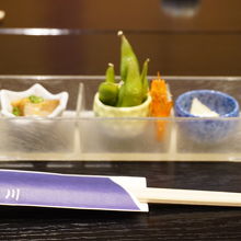 駅横のご飯「桂川」