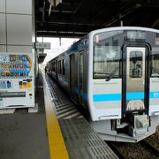 八戸駅から鮫（さめ）駅の間の区間は、運行本数がちょっと多くなっています。