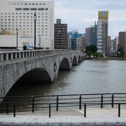 信濃川にかかる、重要文化財に指定された橋