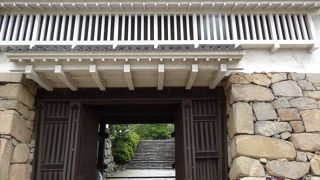 岡山城の門