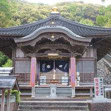 龍光寺の本堂