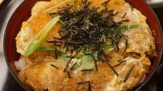 ふぐかつ丼1500円というのがあって