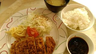 西南大学の食堂です