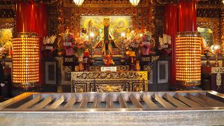 中華街に来ると立ち寄っちゃいます。