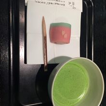和菓子と抹茶