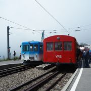 ヨーロッパ最古の登山鉄道で美しい景色を堪能