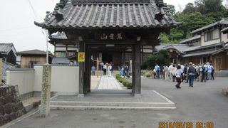 知多四国第５９番札所のお寺です。