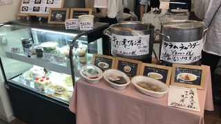 葉山朝市で好評のスープ