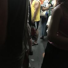 アルカディア→オデッサ市内、混雑のバス車内