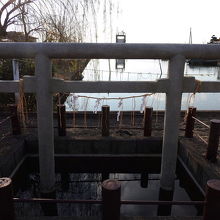 息栖神社忍塩井