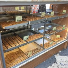 バクラヴァなどもあり