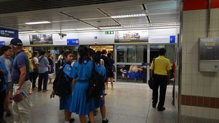 国鉄ファランポーン駅を探してしまった