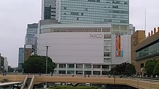 (仙台パルコ)パルコ2が出来てからは、パル１と呼ばれているようです。