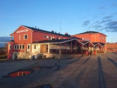 ホテル イナリ 写真