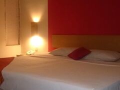 OYO 760 フラッグシップ ザ オアシス クタ 写真