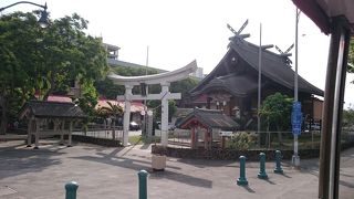 トロリーバスで行きましょう