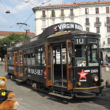 クラシックな車両が多い