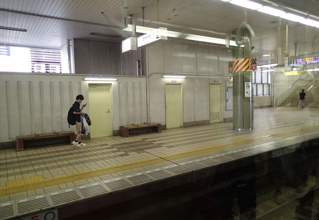 ベッドタウンの拠点駅としてもなかなか