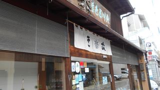 豆菓子などが有名です