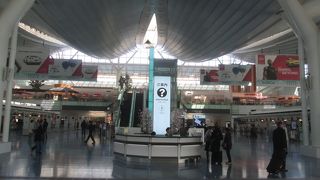 昼まで仕事をして１４時台のフライトに搭乗