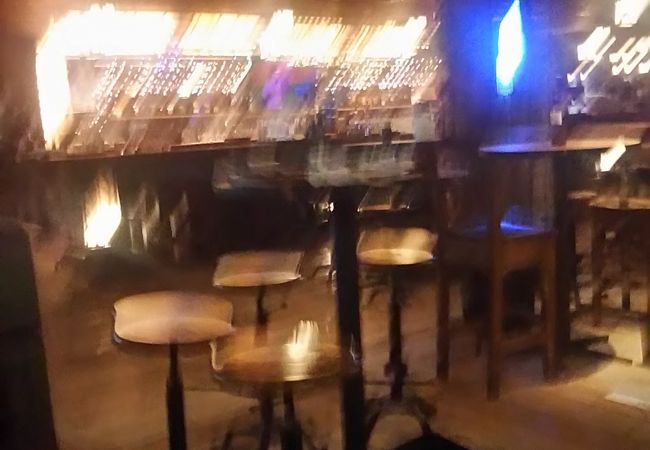 お昼にハンバーガーなどを食べる