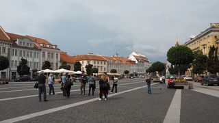 旧市街の真ん中にある通り