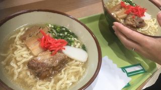意外と美味しい沖縄そば
