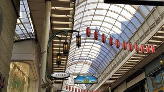 長くて広い神戸元町商店街