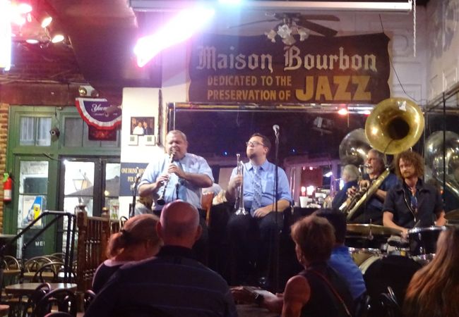 メゾンバーボン