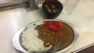 男の朝はカレーだ！