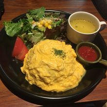 オムライス大盛