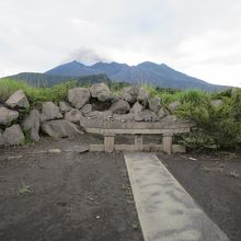 店の外の展望台