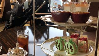 チェロとピアノの生演奏