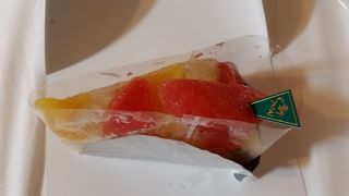 グレープフルーツタルトも美味しい