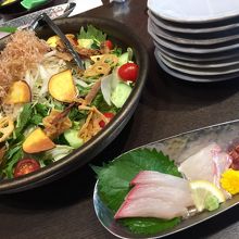 お刺身もピチピチ