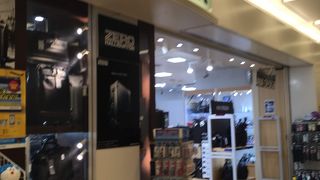 ANA FESTA 到着ロビーギフトショップ