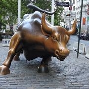 チャージングブル クチコミ・アクセス・営業時間|ニューヨーク チャージングブル クチコミ・アクセス・営業時間|ニューヨーク