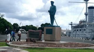 戦艦三笠があります