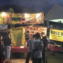 長い行列ができていたお店で夕食をとりました。