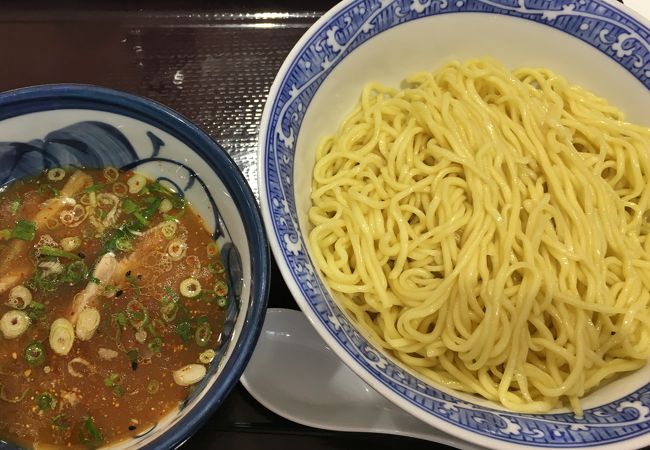 つけ麺は濃厚な味でした