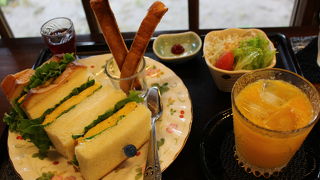 大山の麓にある*お寺カフェ